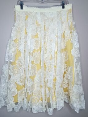 Pearl by Lela Rose Yellow White Floral Lace A-Line Midi Skirt Size 6